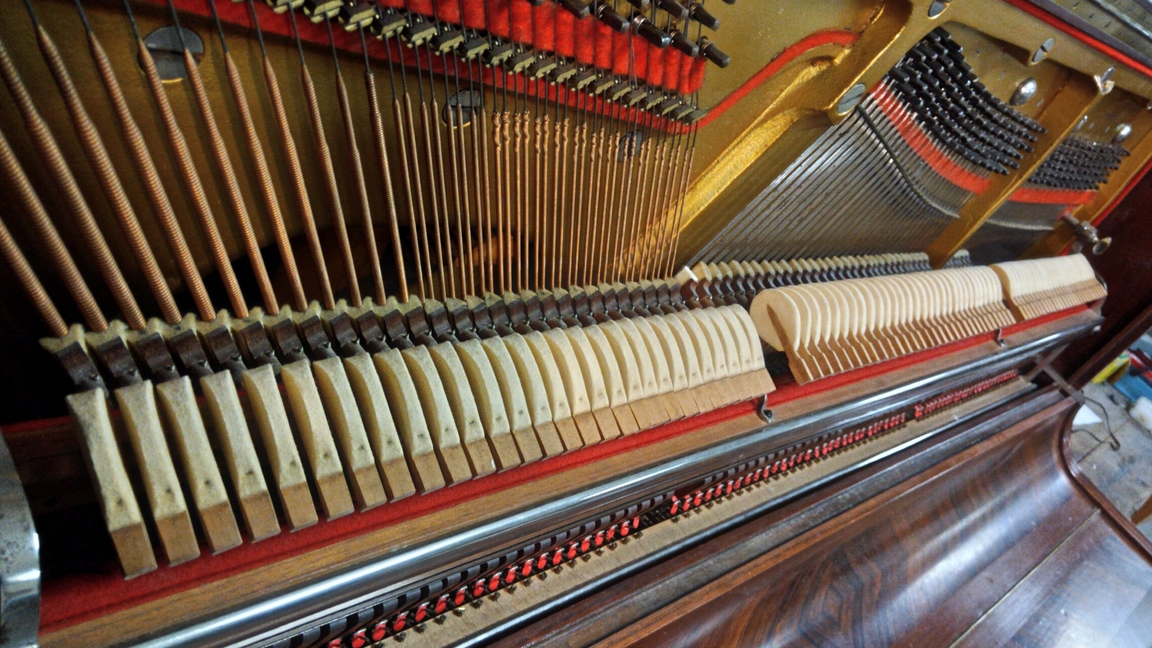clic pour ouvrir dans un nouvel onglet piano droit Erard à acheter sur Montpellier